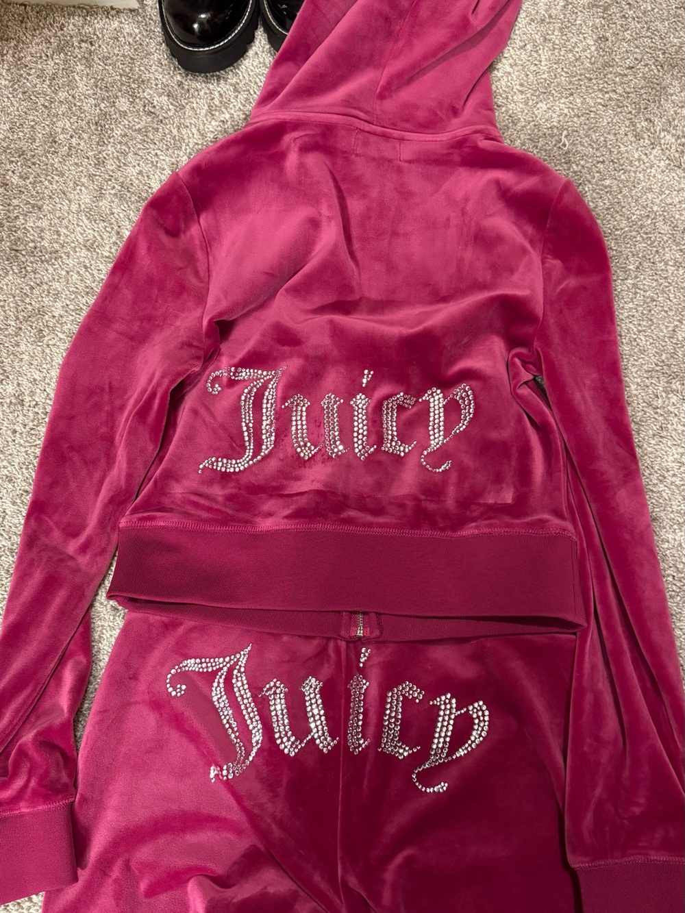 Juicy Couture Women's Berry Velour Rhinestone- small top small bottoms
